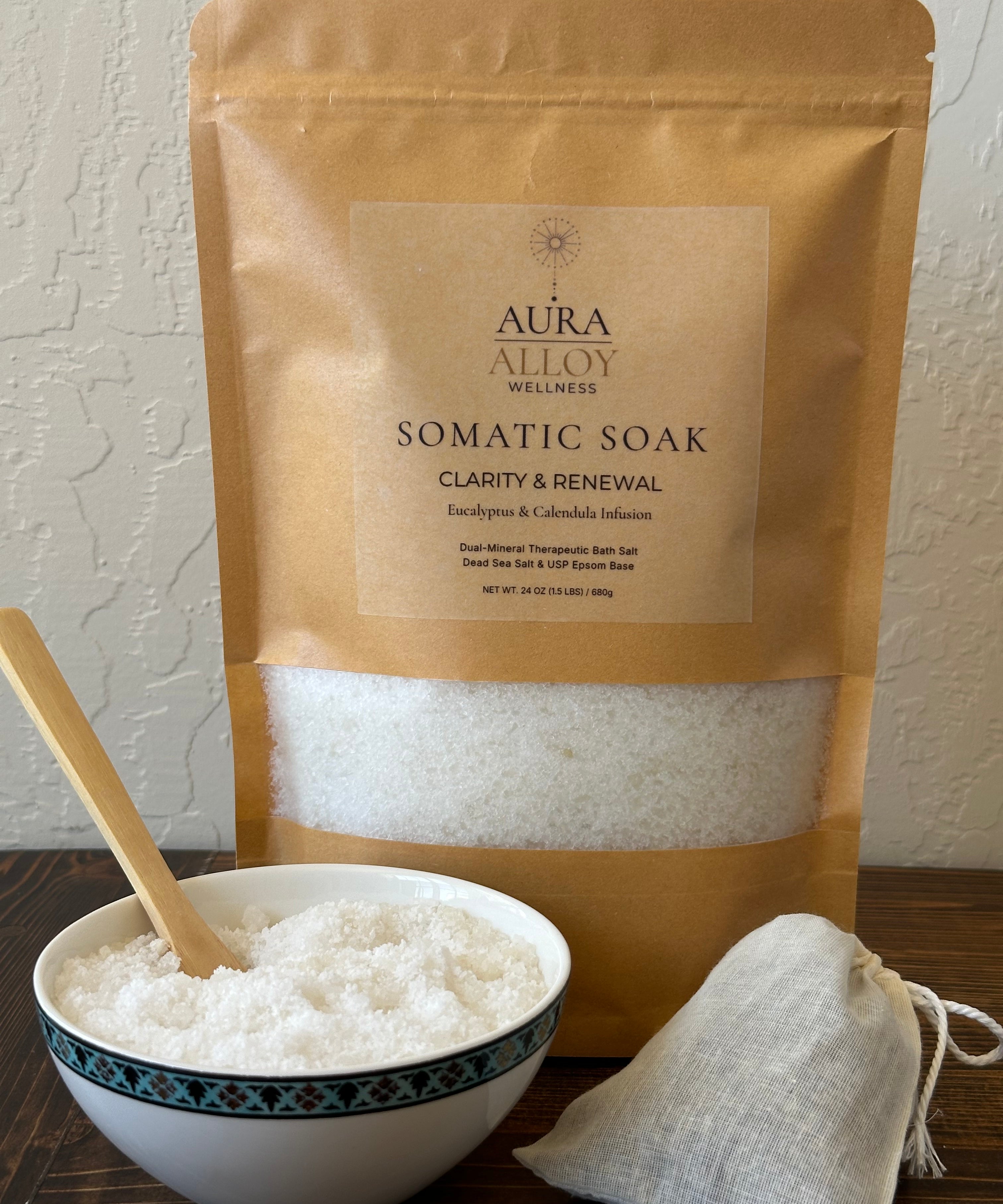 Somatic Soak — Clarity & Renewal | Eucalyptus & Calendula Dual-Mineral Bath Salt (24 oz)